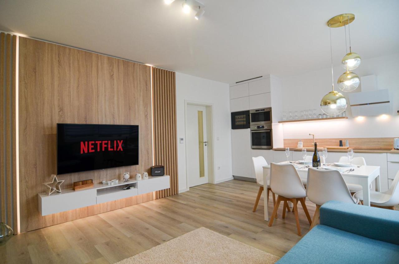 Apartman Astrid 4 米库洛夫 外观 照片
